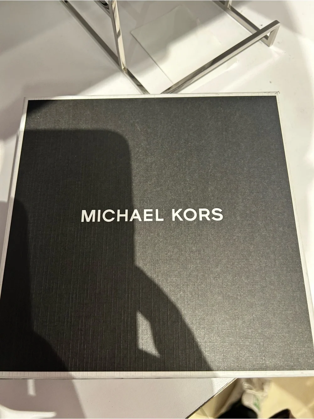 Michael Kors Black Pebbled Leather Passport Cover & Luggage Tag Set - Picture 5 of 5